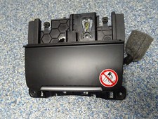 Cendrier Audi A4 S4 8K Console Centrale Abteil Cadre Asiatique Radio 8K0857951