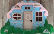 "Les Petits Malins" -