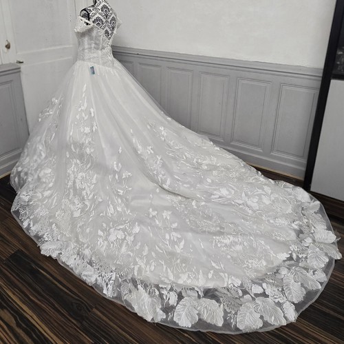 Robe mariée épaules - de,