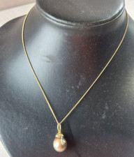 Ancien collier avec - , pendentif