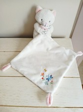 Pommette doudou chat blanc mouchoir papillon fleurs