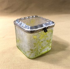 ancienne boite / coffret BACCARAT cristal VERT modèle EGLANTIER gravé à l'acide