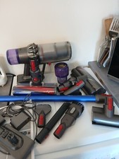 dyson v 11 absolute extra pro