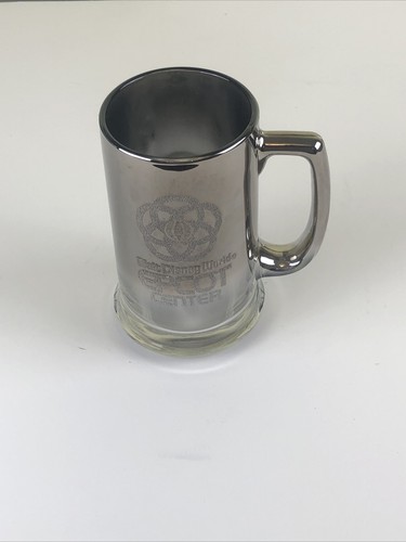 Walt disney world glass - world, etched