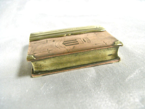 Ancien briquet faut - ancien,