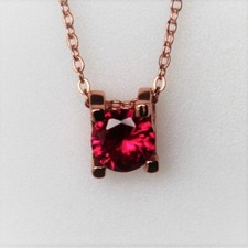 Rubis Hydrothermal Rouge de 1,500 ct - Pendentif Argent Rose + Chaîne Argent