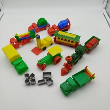 LOT ANCIEN JOUET PLASTIQUE WEST GERMANY