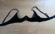  SG Redresse Sein Effet Vinyl Noir T 2XL  