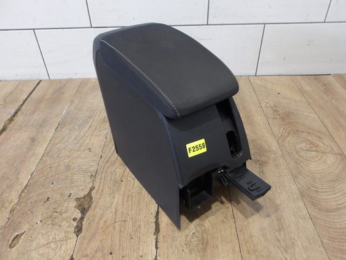 Accoudoir avant droite pour - droite,