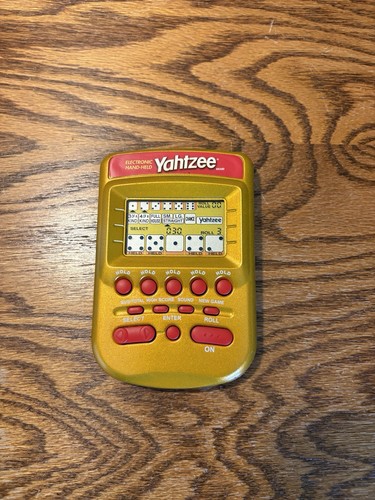 Hasbro 2002 vintage - vintage, yahtzee