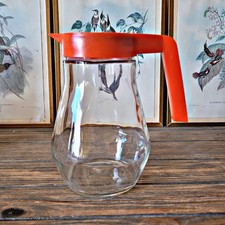 Pichet Duralex vintage en verre et plastique orange