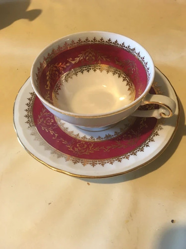Très jolie tasse haute - jolie, en