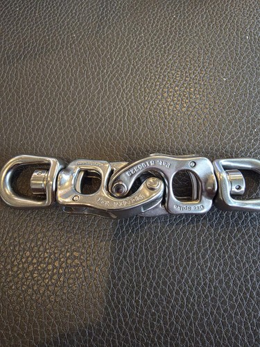 Tylaska shackles new - shackles,