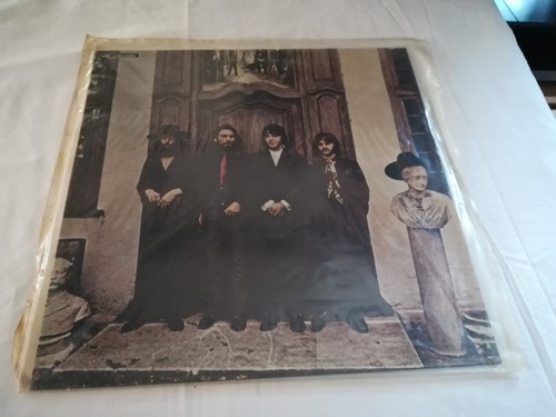 The beatles again apple - -,