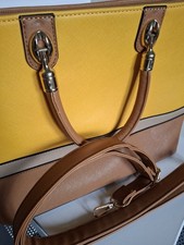 Sac à main avec Bandoulière Ajustable Comme Neuf Moutarde / Marron