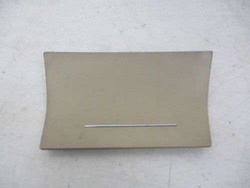 Cendrier beige adapte à - cendrier, s'adapte