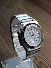 Montre élégante Casio