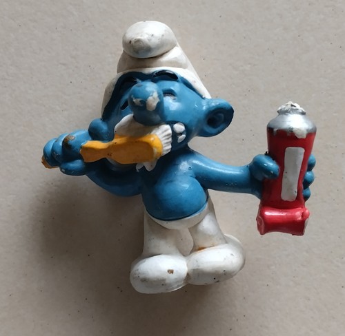 Figurine schtroumpf lave - figurine,