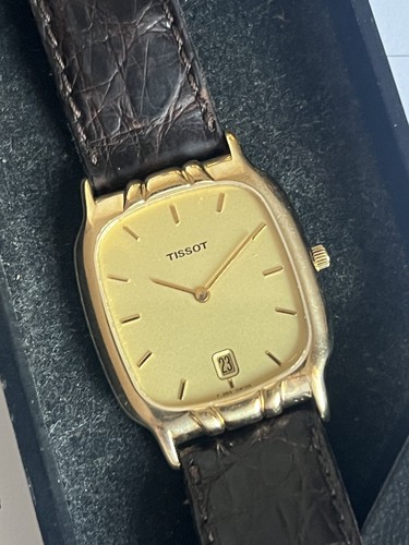 Montre tissot tank - dato,