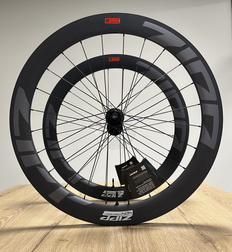 Zipp 303 tubeless - zipp,