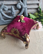 ANCIEN COUSSIN DE GLOBE DE MARIEE BOUQUET COURONNE FLEURS EN CIRE