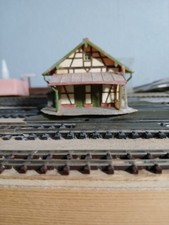 Train HO petite ferme type Est français montée, patinée, marque ? POLA