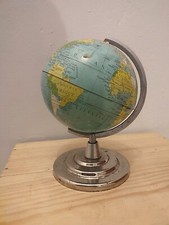 ANCIEN PETIT GLOBE TERRESTRE EN METAL / ANNEES 50 & 60 / VINTAGE MAP MONDE