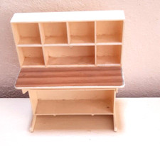 Mobilier De Poupée  Jouets Meuble Miniature Année 70 avec poupée