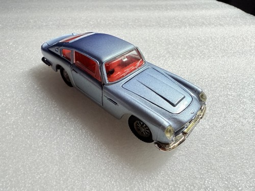 Superbe aston martin - superbe, dinky