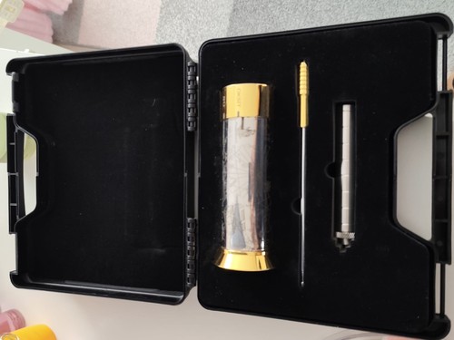 Model long range gold - model,