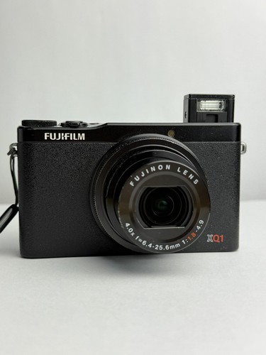 Fujifilm xq1 black 0mp - fujifilm,