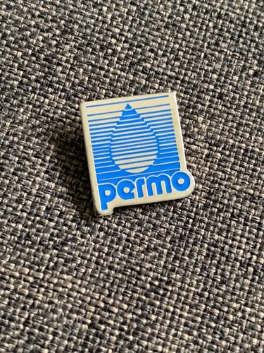 Pin logo permo - pin’s,