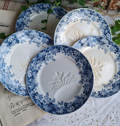 Anciennes assiettes a - 5,
