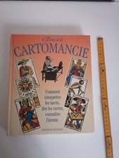 Cartomancie/Tarots/Lire les