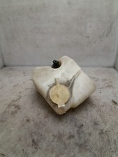 Reservoir lave-glace avant