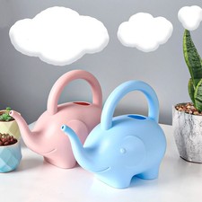 Arrosoirs pratiques en forme