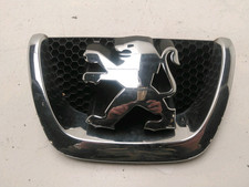 CAPOT EMBLÈME PEUGEOT 206+ (2L/M) 2011 9800313880