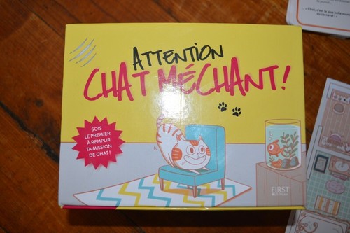Jeu attention chat méchant - attention,