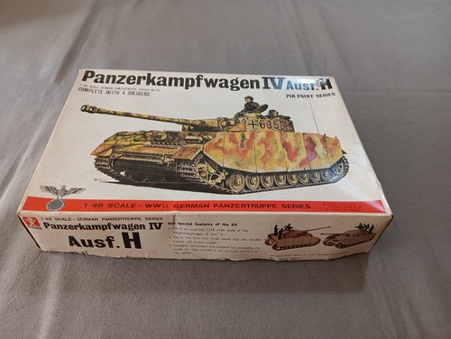 Maquette bandai 48 - maquette,