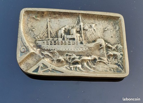 Ancien cendrier paquebot - , en