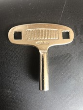 Clef Papillon Germany Carillon Pendule Jouet En Tôle