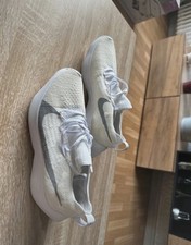 Size 41 US 8- Nike Vapor Street Flyknit Wolf Grey 2018