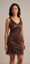 Nuisette fond de robe vintage