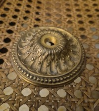 1 rosace ou bobèche