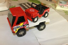 camion  de marque gozan en tole coloso x 324 plus la jeep en ttbe  longueur 19cm