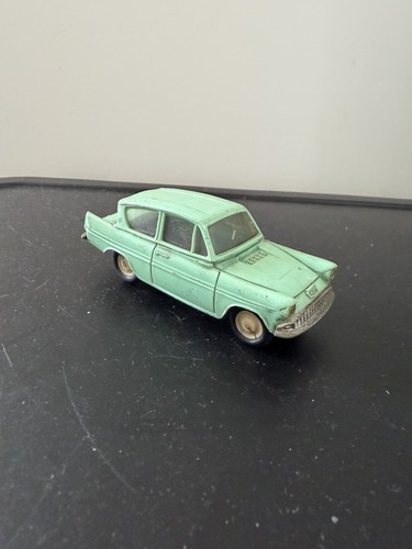 Minialuxe ford anglia - minialuxe,