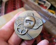Ancienne pastille de médaille Sport mécanique Karting Course laiton 5cm vintage
