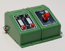 FLEISCHMANN Set interrupteur éclairage + boitier commande 2 signaux manuels