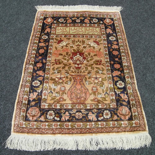 Tapis soie hereke - en,