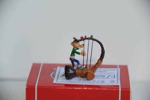 Figurine pixi gaston son - et,